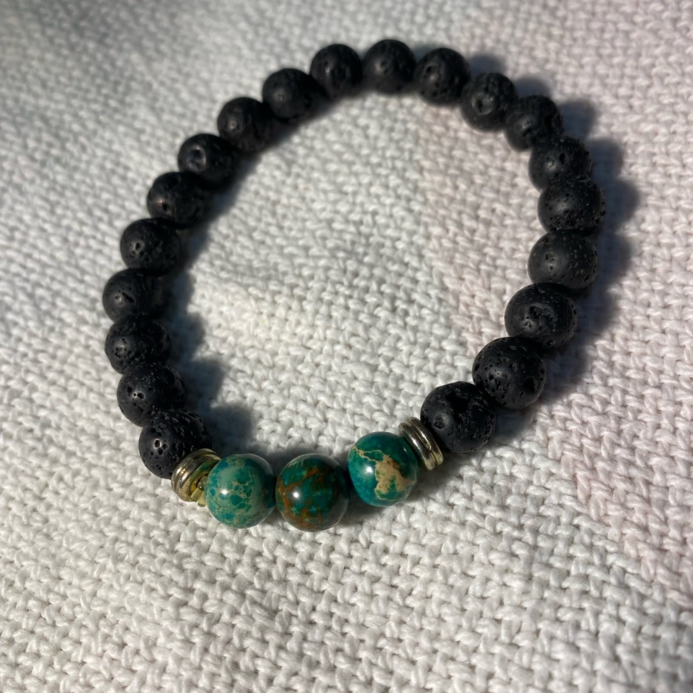 Reiki Lava Rock Healing Bracelets with Green Stones
